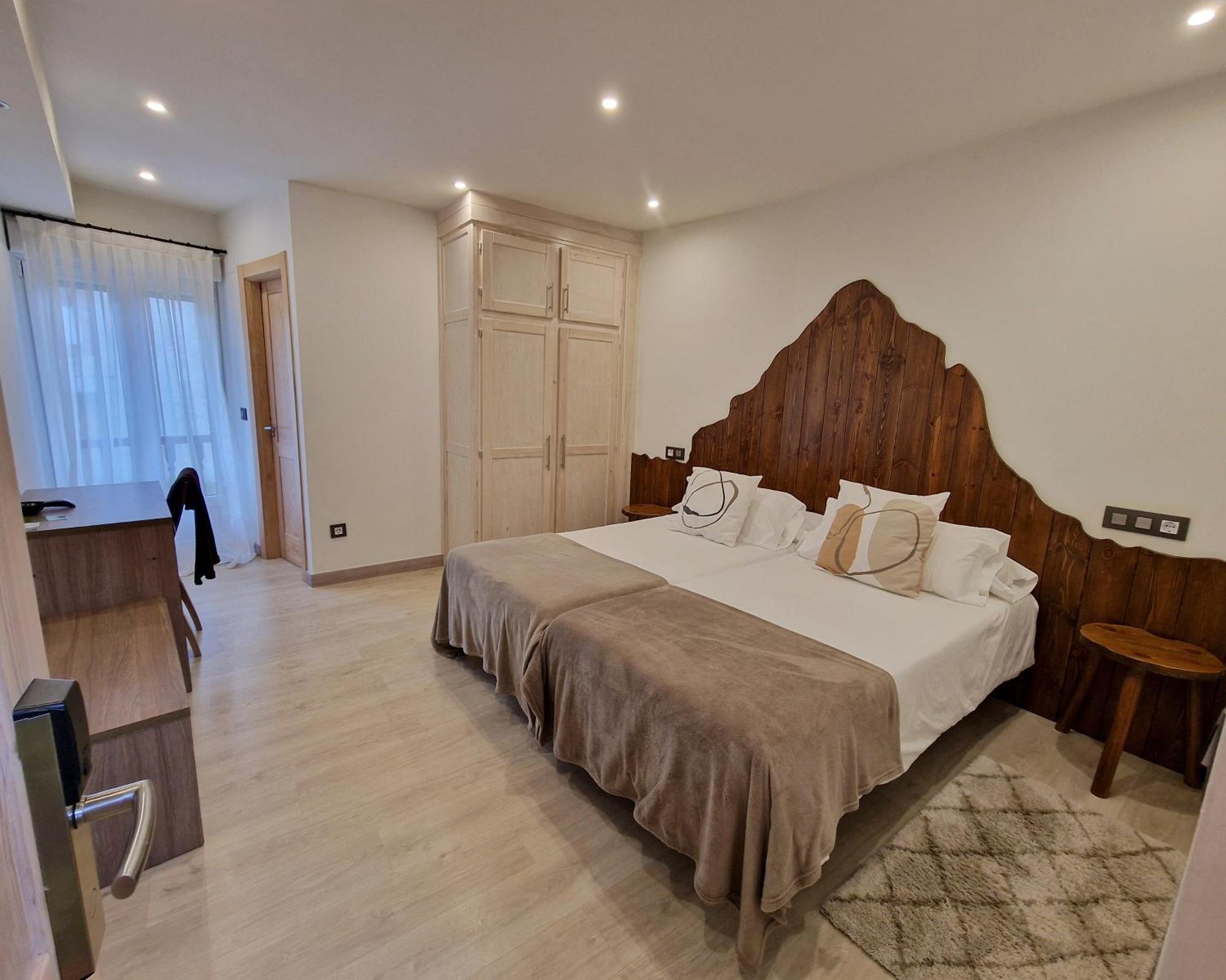 Hostal Remona Espinama Esterno foto