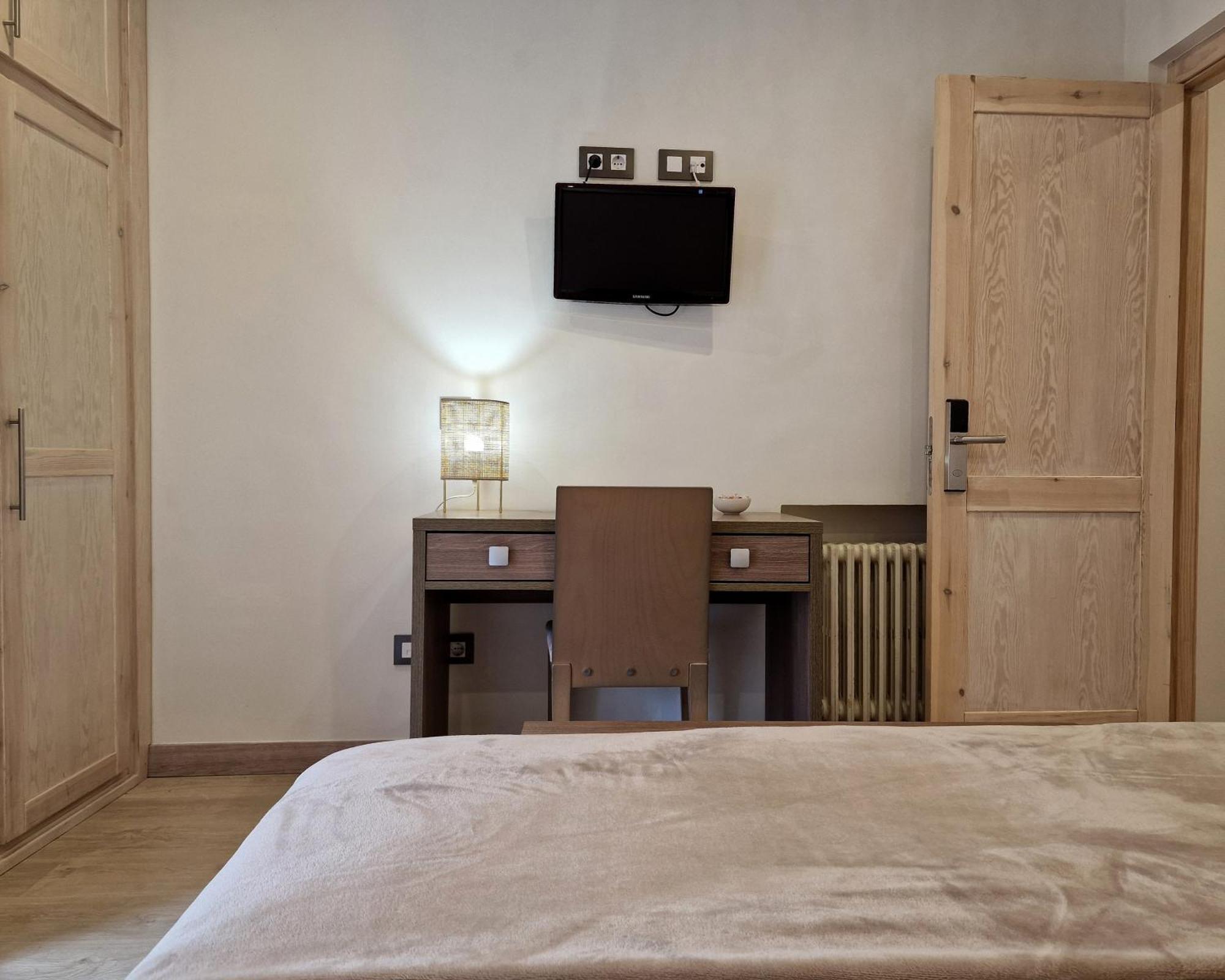 Hostal Remona Espinama Esterno foto
