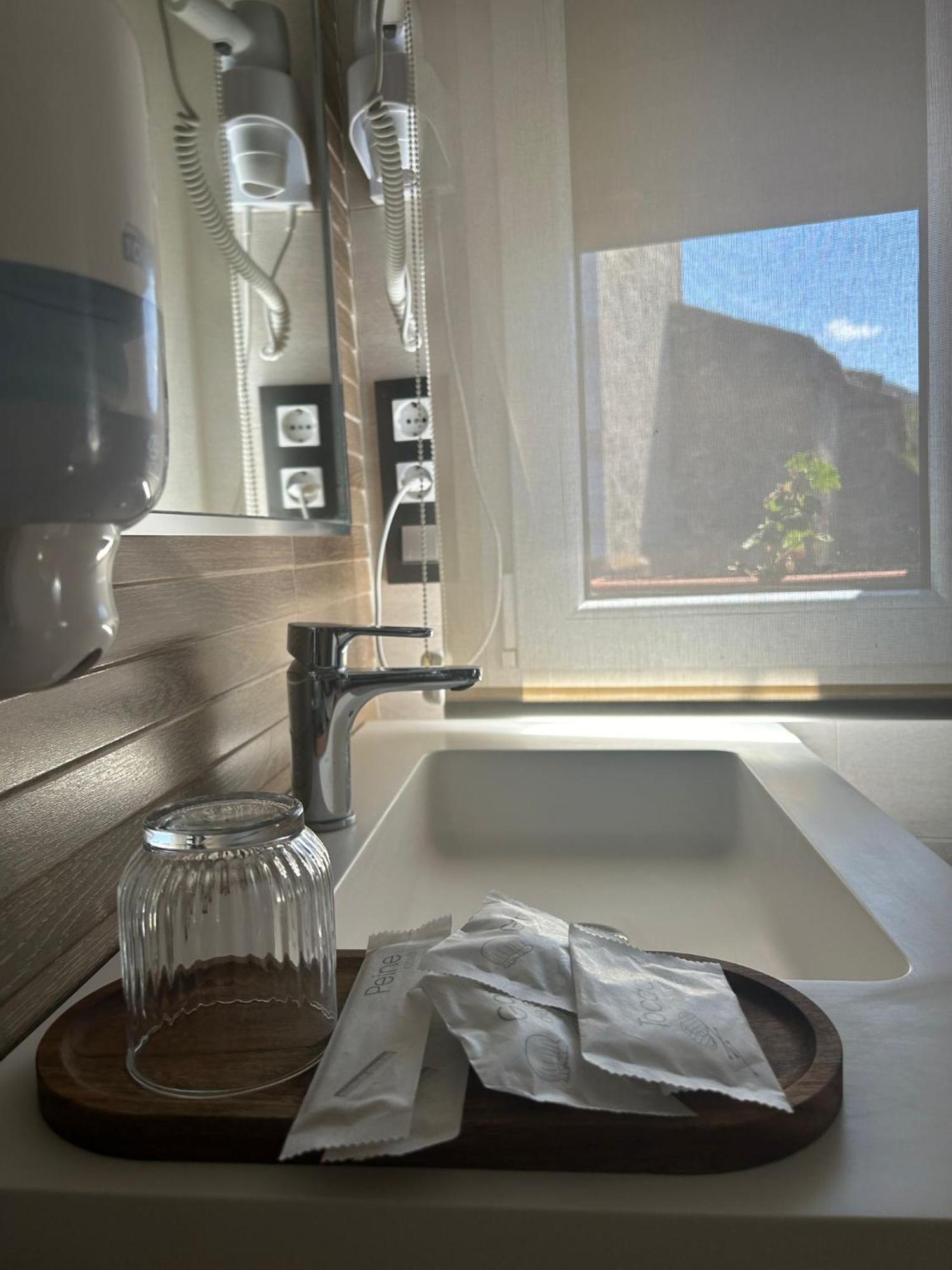 Hostal Remona Espinama Esterno foto
